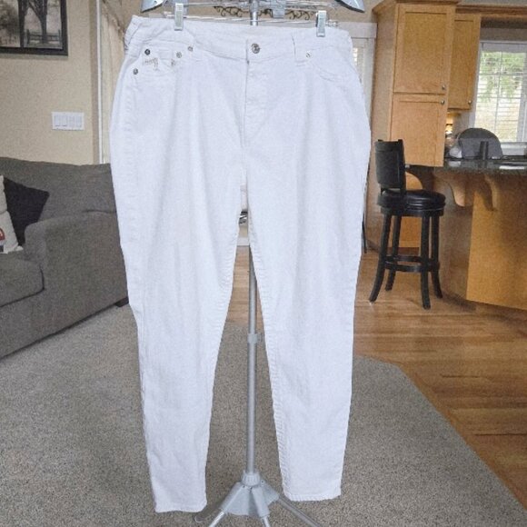 True Religion sz 38 Jennie Curvy mid rise skinny white jeans - Picture 1 of 7